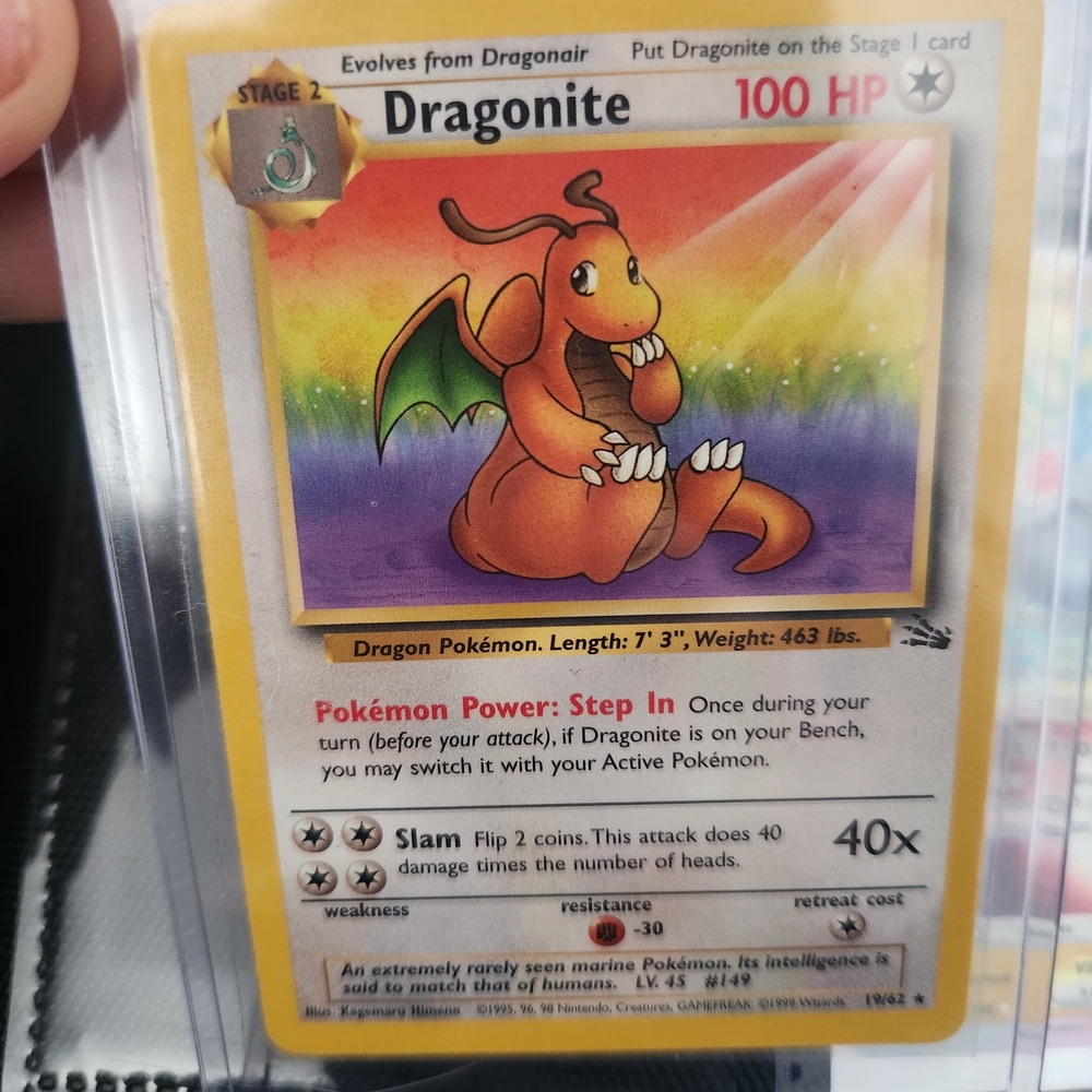 Dragonite Pokémon Card